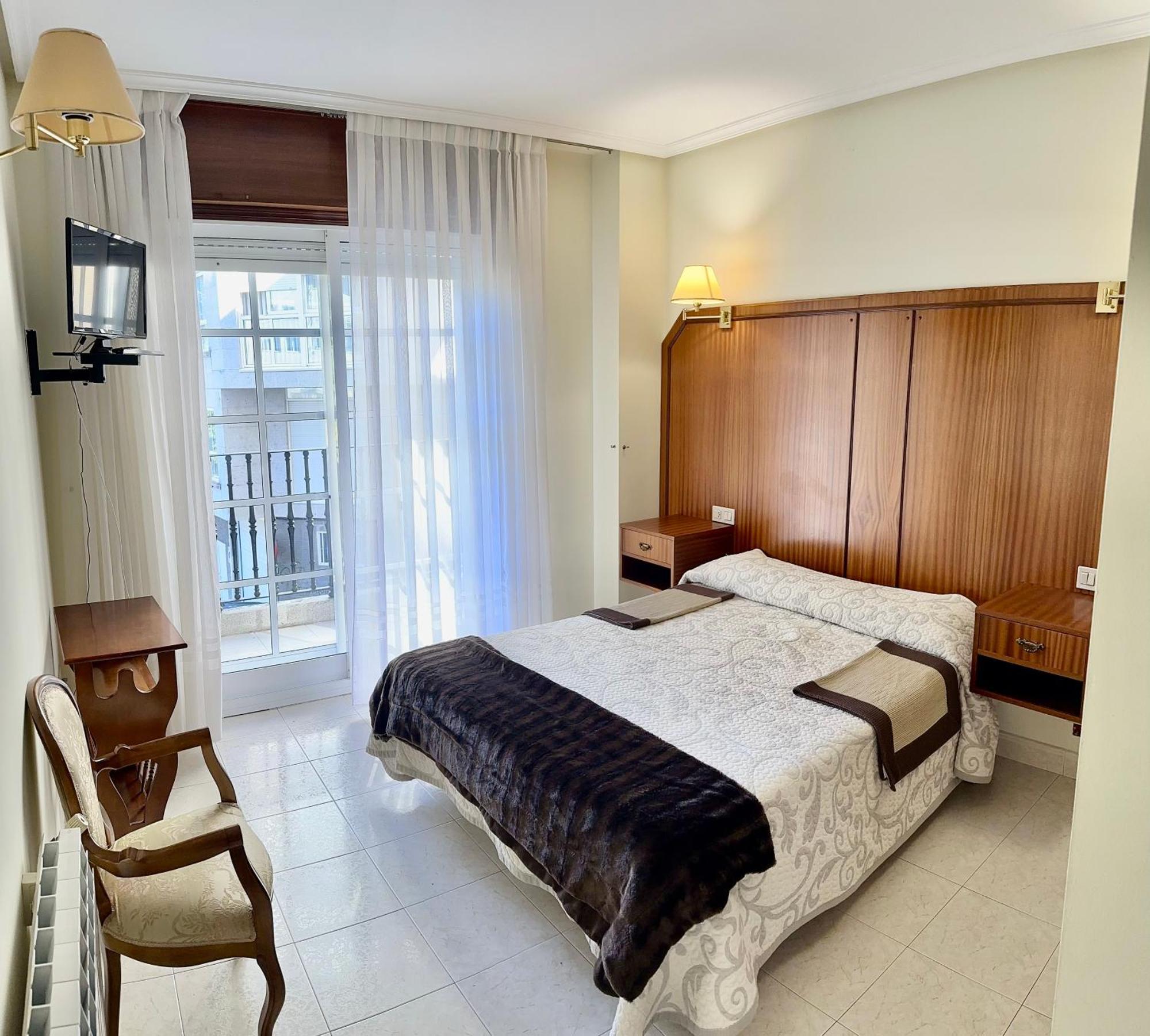Hostal La Cubana Carballino Extérieur photo